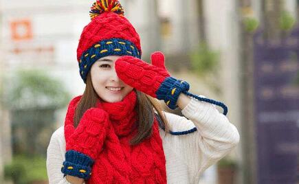 圣诞节给喜欢的女生送什么礼物才能打动她? 圣诞节给喜欢的女生送什么礼物才能打动她?第3张